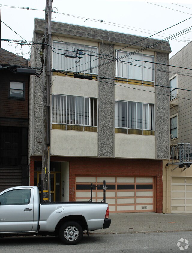 Building Photo - 321 23rd Ave