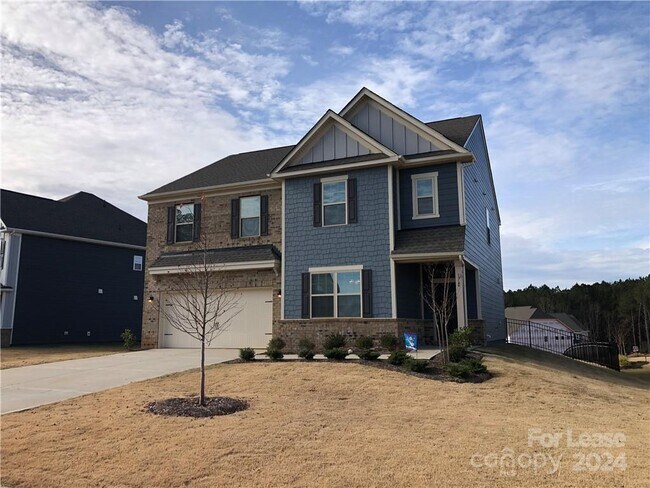 Building Photo - 174 Falls Cove Dr