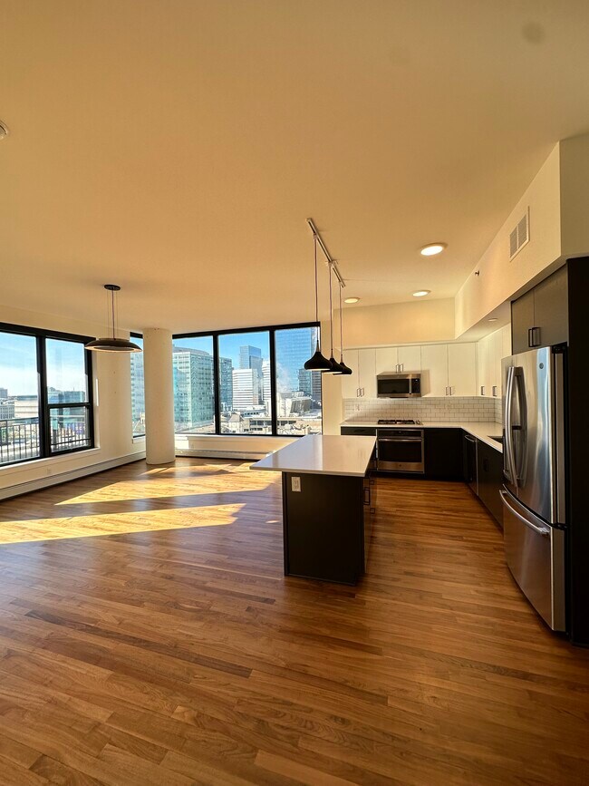 Foto del edificio - 740 Portland Ave