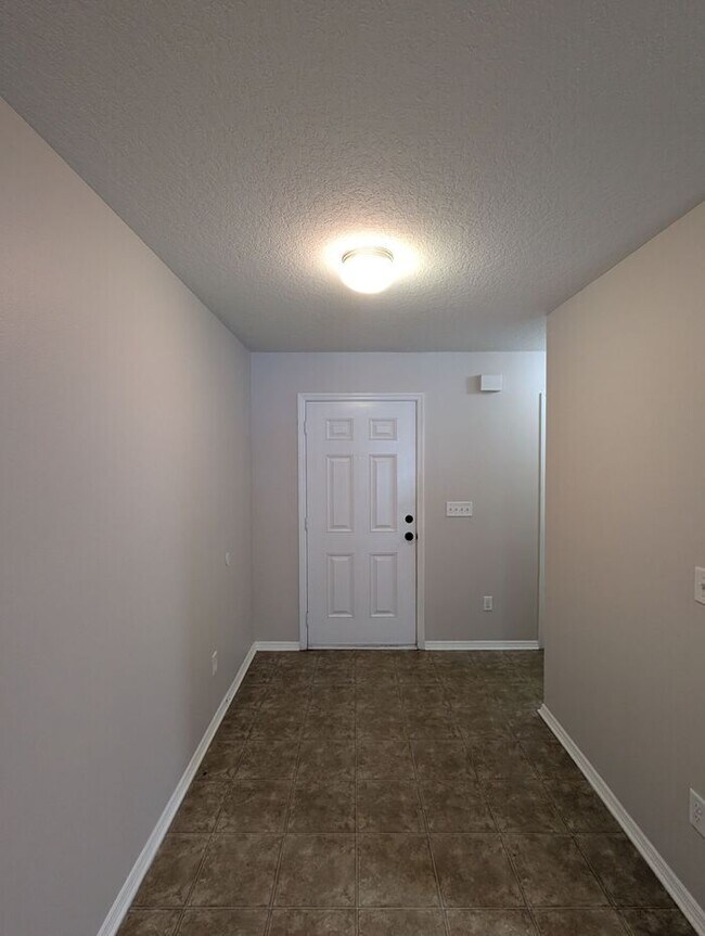 Foto del edificio - 277 Michelangelo Pl