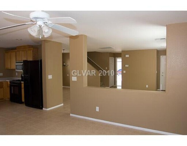 Foto del edificio - Beautiful 4Bed/3Bath/2Car home located within the Iron Mountain Ranch Community