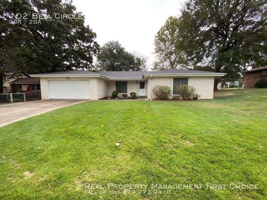 102 Beta Cir, Roland, OK 74954 House Rental in Roland, OK