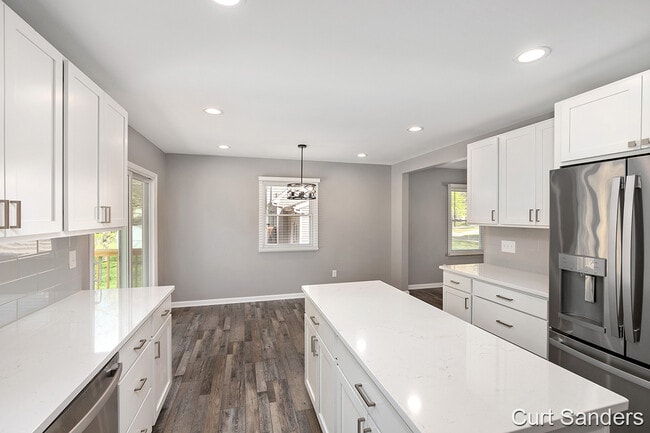 Building Photo - 2513 Longmeadow St NW