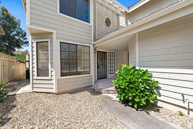 Building Photo - 1838 Spyglass Circle