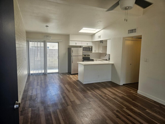 Foto del edificio - 2342 N 46th St