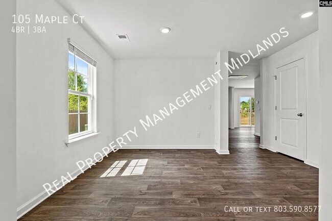 Foto del edificio - 105 Maple Ct