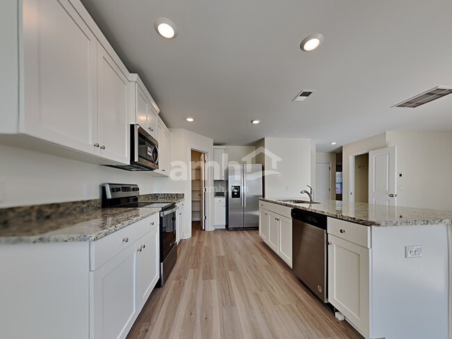 Building Photo - 1316 John Swann St