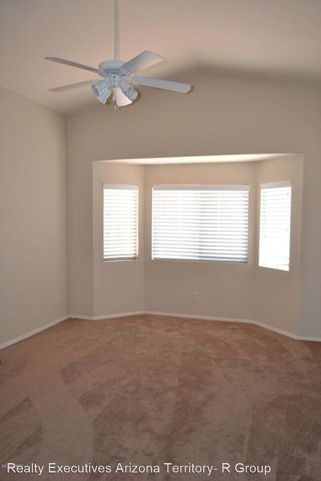 Building Photo - 3 br, 2 bath House - 10384 E Ravenswood St