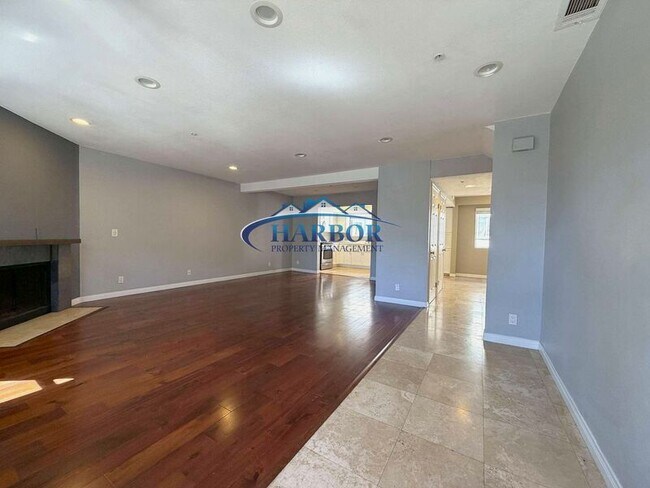 Foto del edificio - 533 Walnut Ave