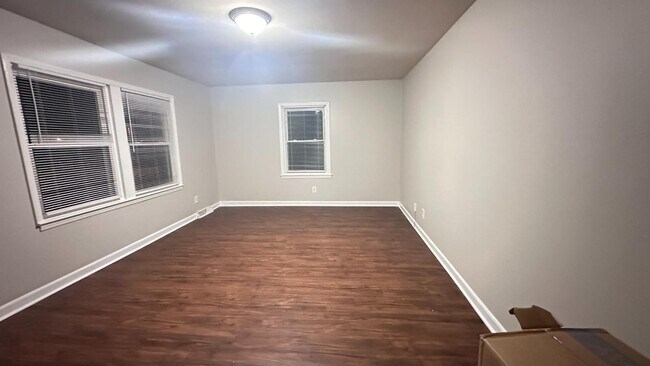Building Photo - 6517 Paleface Pl