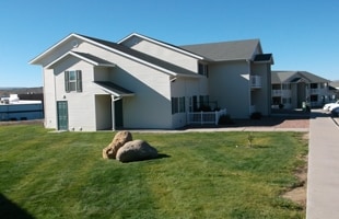 Primary Photo - Carrington Pointe