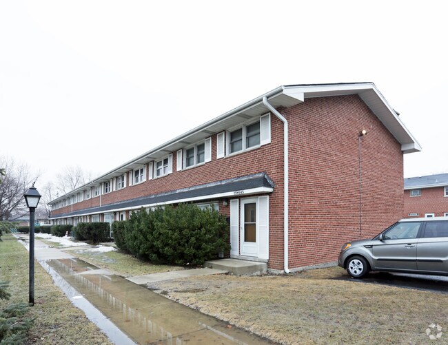 Foto del edificio - 15w629-15w645 Grand Ave