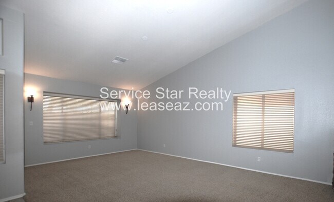 Building Photo - 5933 W Gail Dr