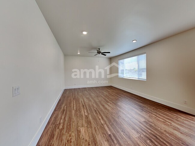 Foto del edificio - 19219 15th Ave Ct E