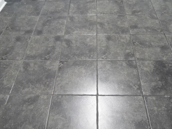 Foto del edificio - 317 Bainbridge Dr