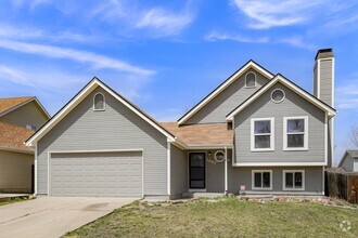 Building Photo - 1447 W 134th Dr