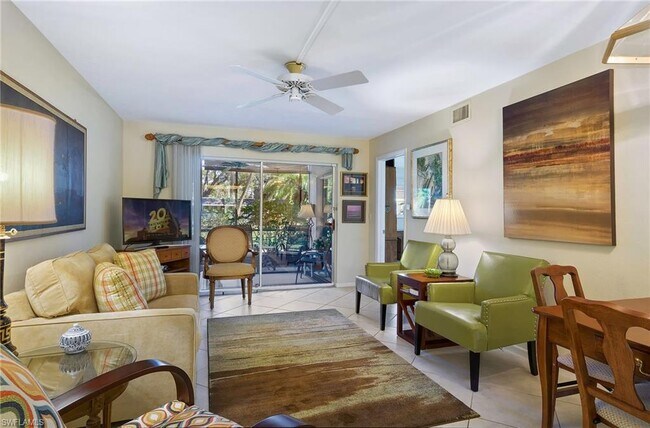 Foto del edificio - 27249 Pullen Ave