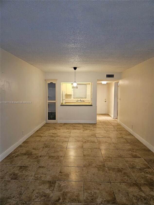 6505 Winfield Blvd Unit B9, Margate, FL 33063 Condo for Rent in Margate, FL