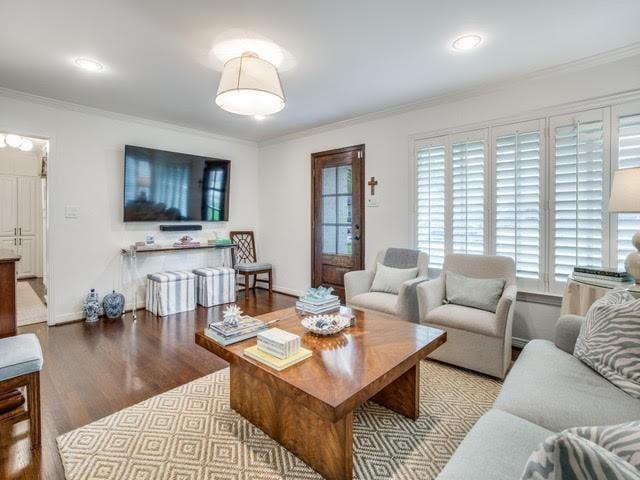 Foto del edificio - 6249 Sudbury Dr