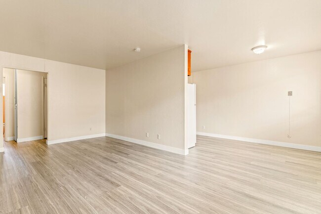 Foto del edificio - Oakland Oasis: Recently Renovated 1 Bed, 1...