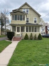 Building Photo - 250 Deerfield Rd