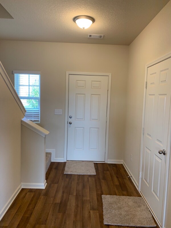 Foto del edificio - 821 Independence Ave