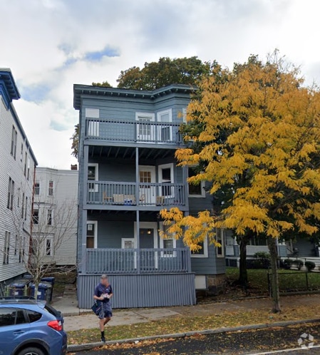 Building Photo - 530 Cambridge St