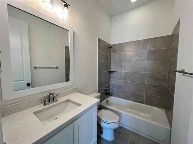 Building Photo - 4520 Paint Rock Dr