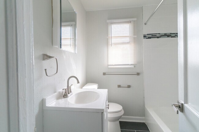 Foto del edificio - 124 Yorke St