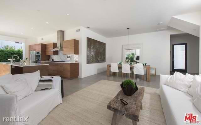 Foto del edificio - 2441 Walnut Ave