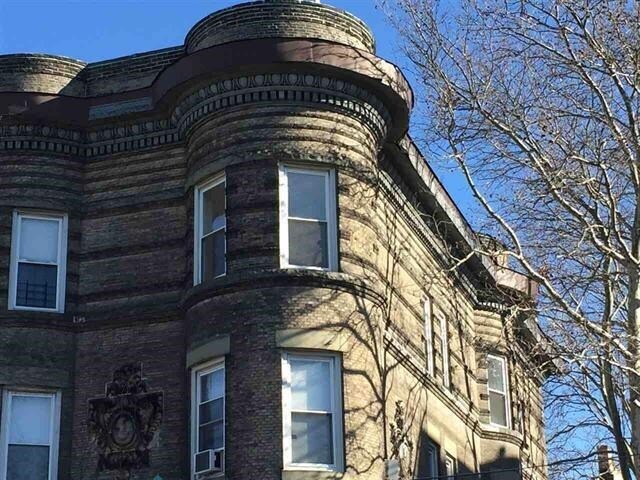 Foto del edificio - 300 Palisade Ave