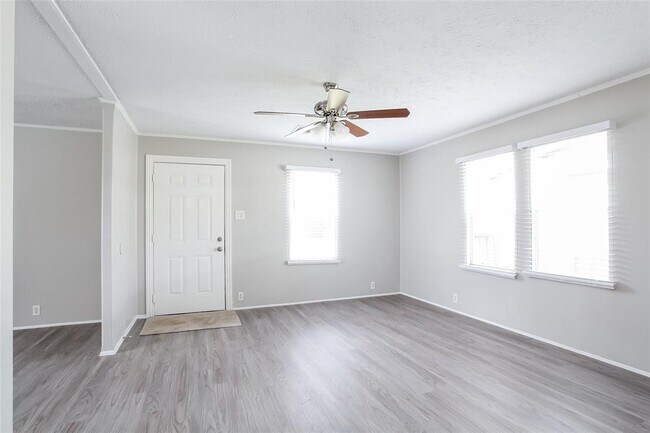 Foto del edificio - 11818 Greenspark Ln