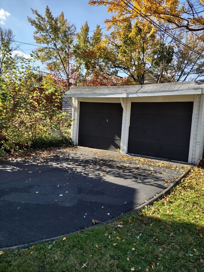 Foto del edificio - 2174 Oakdale Rd