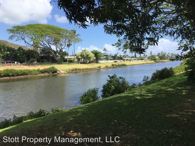Building Photo - 3 br, 2 bath House - 1309 Kainui Drive