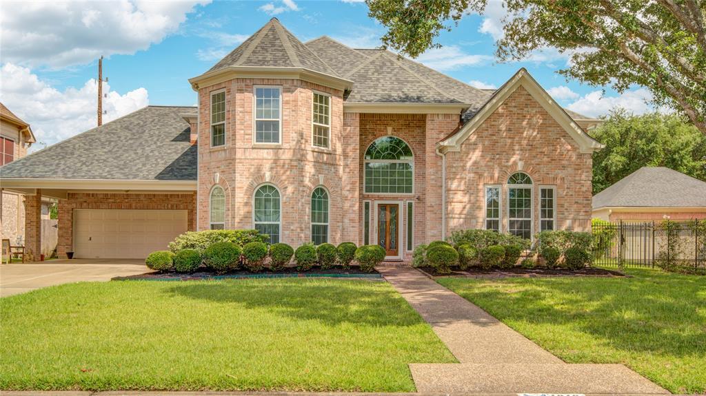 Foto principal - 1919 Hollow Wind Dr