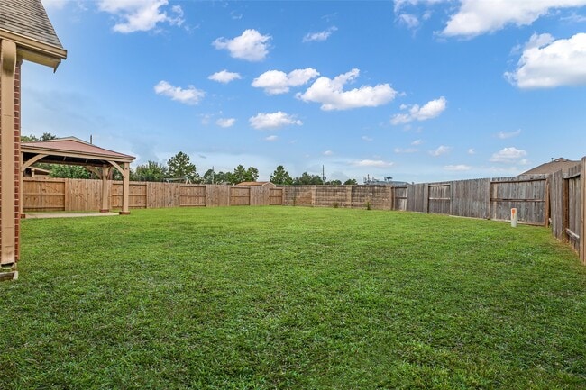 Foto del edificio - 30715 Legends Ridge Dr