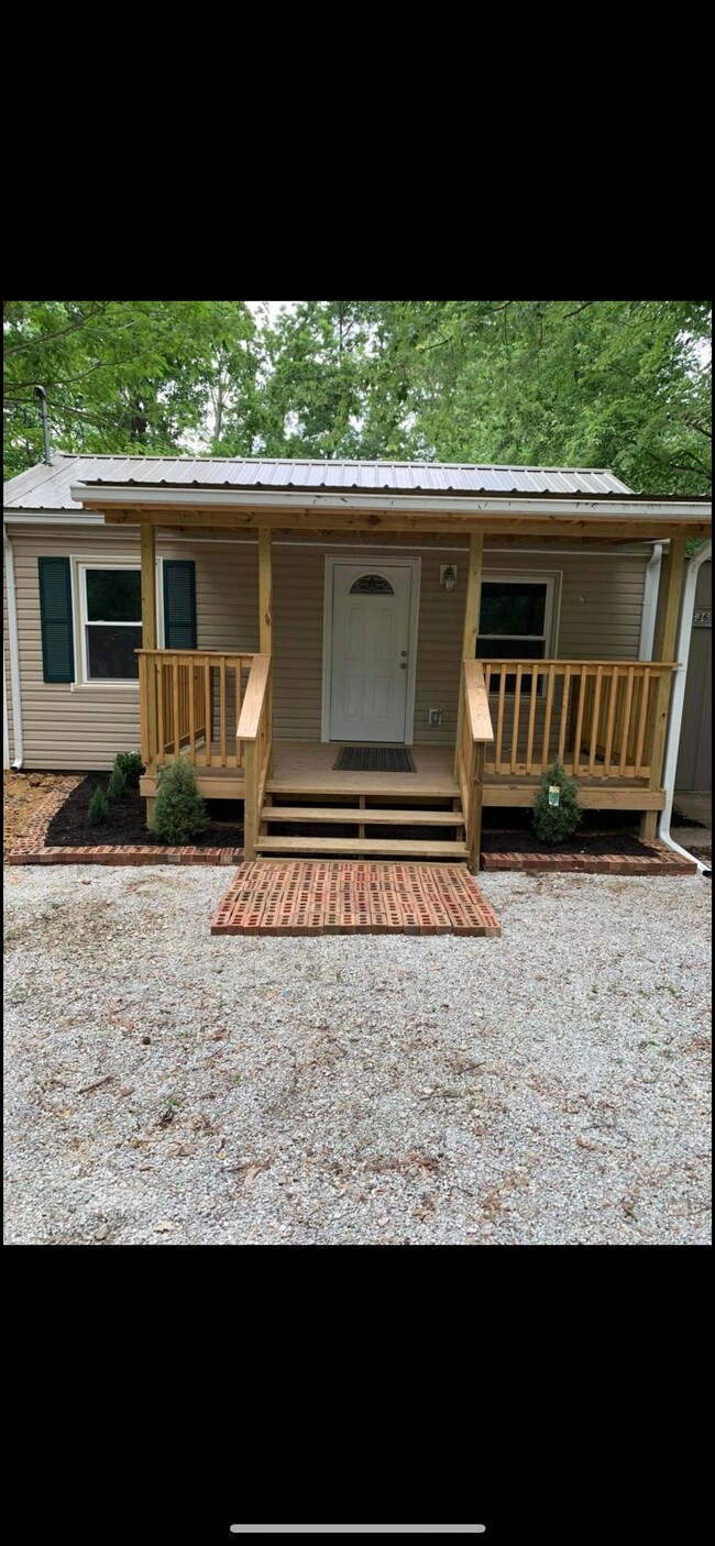 Building Photo - 6636 Sylvania Rd