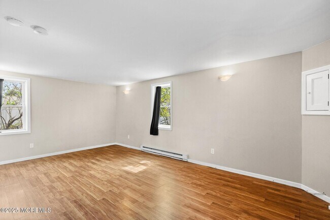 Foto del edificio - 425 W Park Ave