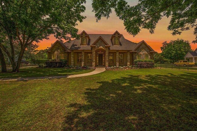 Building Photo - 32022 Wendt Park Trace