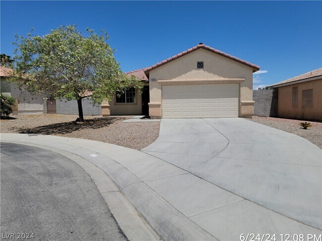 Building Photo - 3216 Standing Bear Ct