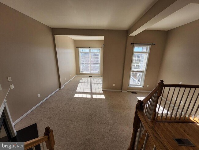 Foto del edificio - 15692 William Bayliss Ct