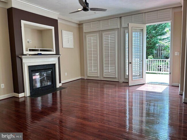 Building Photo - 13216 Windsong Ln