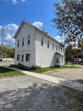 Building Photo - 8536 Perry Rd