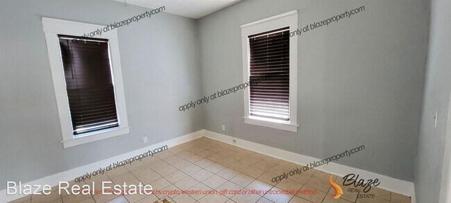 Foto del edificio - 3 br, 1 bath House - 515 SE 12th