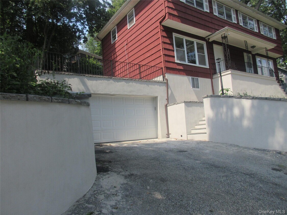 Foto principal - 1 Prospect Ave