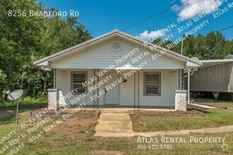 Building Photo - 8256 Bradford Rd