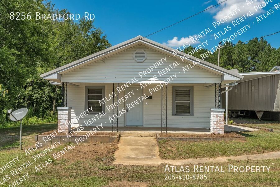Foto principal - 8256 Bradford Rd
