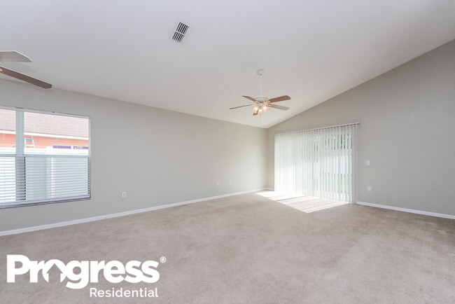 Building Photo - 1330 Creekview Ct