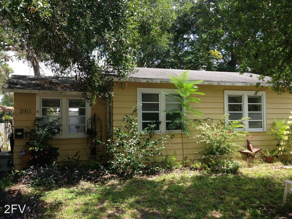 Primary Photo - 2 br, 1 bath House - 2911 W Tyson Ave