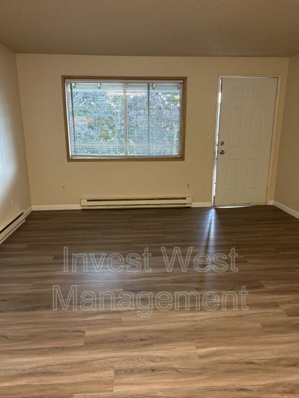 Foto del edificio - 8402 NE 8th Way